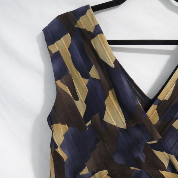 JONES NEW YORK | size 12 | Gorgeous Colorful Sleeveless Silk V-Neck Dress | NWOT - Picture 3 of 15